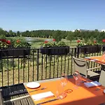 Hotel Doubletree By Hilton Lyon Eurexpo & 4*
