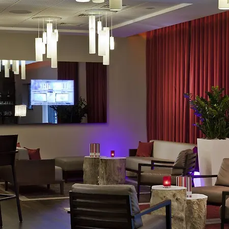 Doubletree By Hilton Lyon Eurexpo & 4*