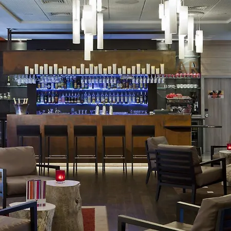 Doubletree By Hilton Lyon Eurexpo & 4* Saint-Priest (Rhone)