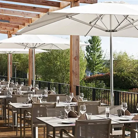Doubletree By Hilton Lyon Eurexpo & 4* Saint-Priest (Rhone)