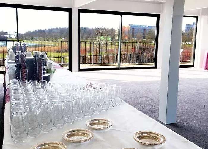 Hotel Doubletree By Hilton Lyon Eurexpo &