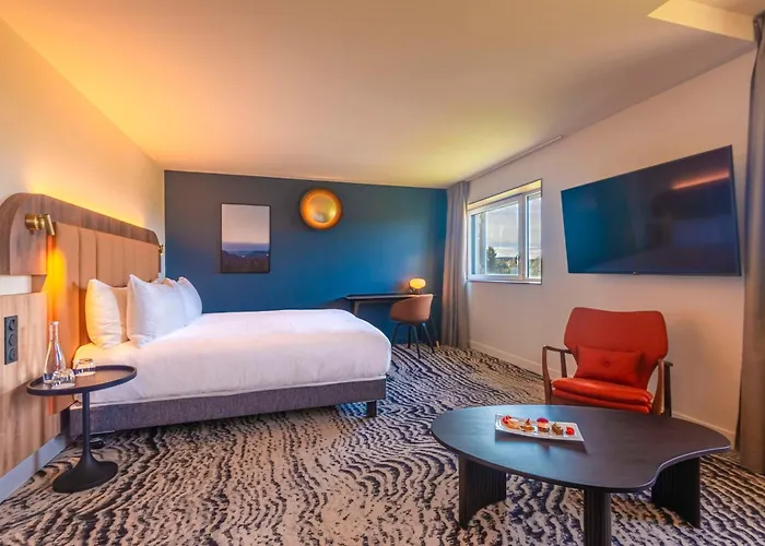 Doubletree By Hilton Lyon Eurexpo & 4*