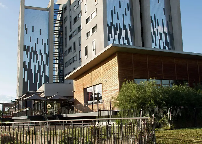 Doubletree By Hilton Lyon Eurexpo & 4* Saint-Priest (Rhone)