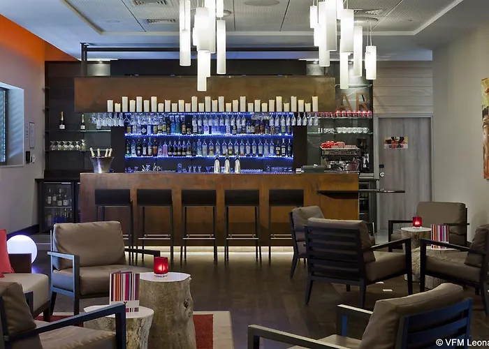 Doubletree By Hilton Lyon Eurexpo & 4* Saint-Priest (Rhone)