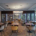 Doubletree By Hilton Lyon Eurexpo & Szálloda Saint-Priest