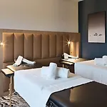 Szálloda Doubletree By Hilton Lyon Eurexpo &