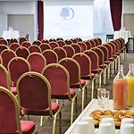 Szálloda Doubletree By Hilton Lyon Eurexpo & 4*
