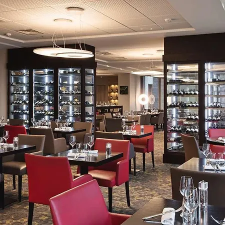 Hotel Doubletree By Hilton Lyon Eurexpo & 4*
