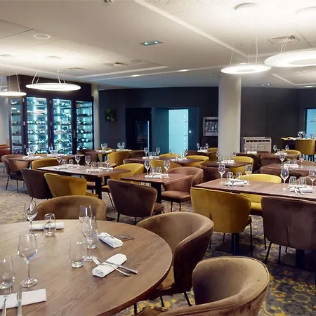 Doubletree By Hilton Lyon Eurexpo &