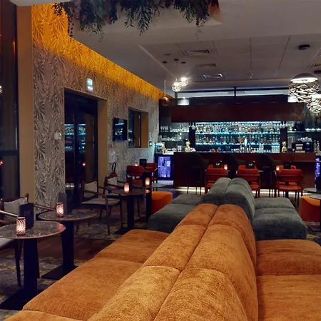Hotel Doubletree By Hilton Lyon Eurexpo &