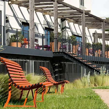Hotel Doubletree By Hilton Lyon Eurexpo & 4*