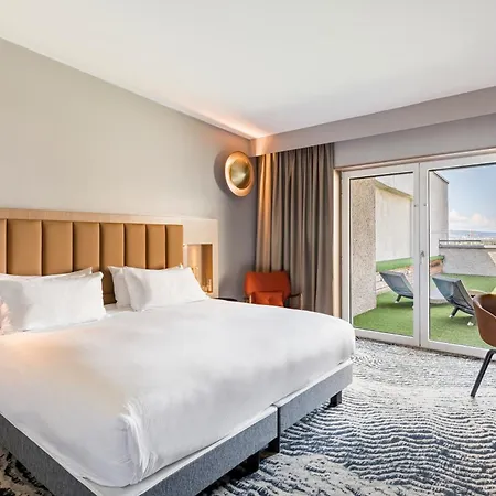 Doubletree By Hilton Lyon Eurexpo & 4*