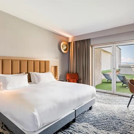 Doubletree By Hilton Lyon Eurexpo & Hotel 4*