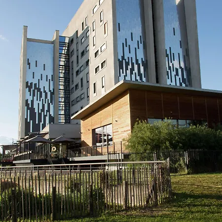 Doubletree By Hilton Lyon Eurexpo & 4* סן פריסט