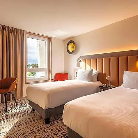 Doubletree By Hilton Lyon Eurexpo &