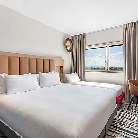 Doubletree By Hilton Lyon Eurexpo & Hotel