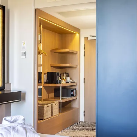 Doubletree By Hilton Lyon Eurexpo & 4* Saint-Priest (Rhone)
